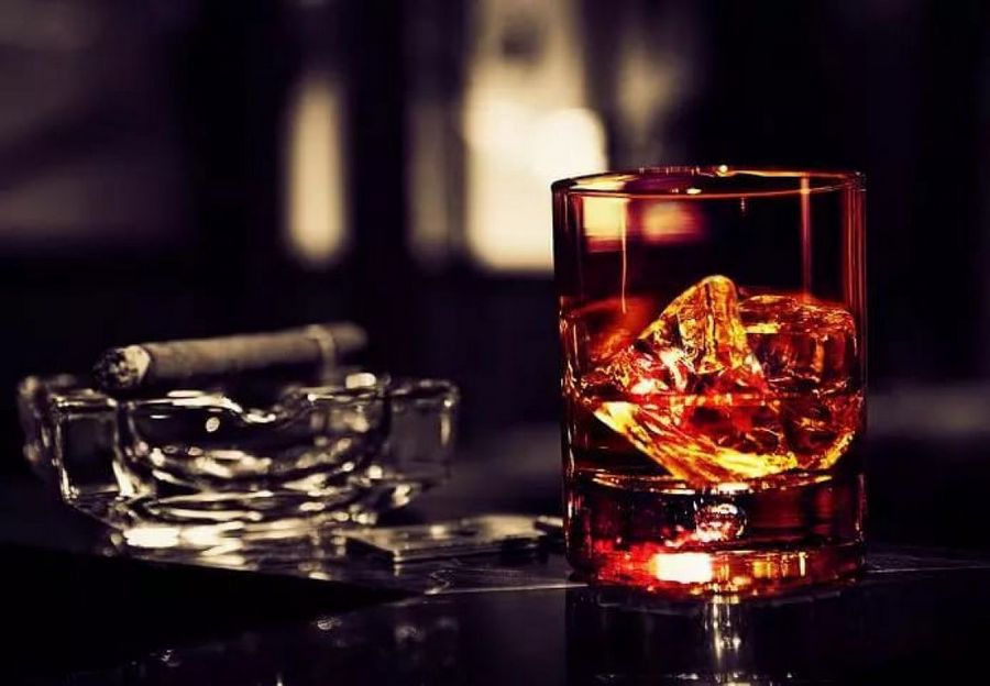 alcohol and smoking
